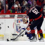 NHL-Playoffs: Hurricanes und Avalanche in Runde zwei