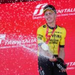 Massensprint in Neapel: Kooij gewinnt neunte Giro-Etappe