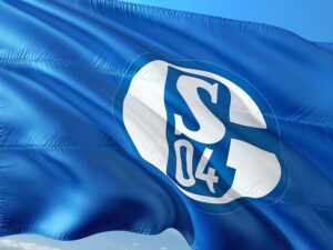 FC Schalke 04 trennt sich vorzeitig von Cheftrainer Kees van Wonderen